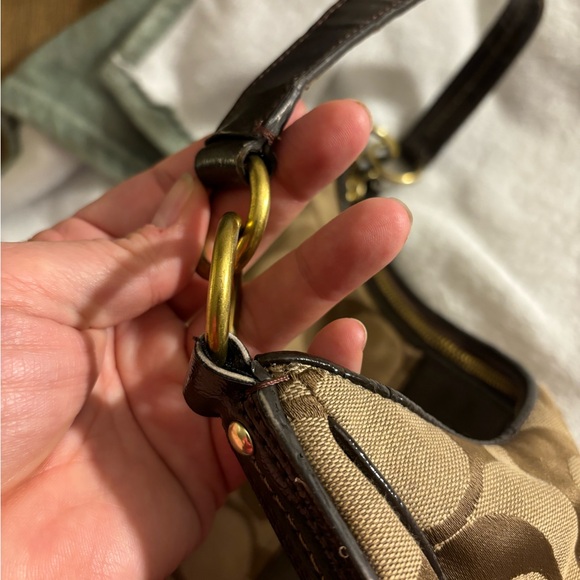 Coach Signature Jacquard fabric with Stripe Brown Front Logo Hobo purse. - Picture 10 of 15